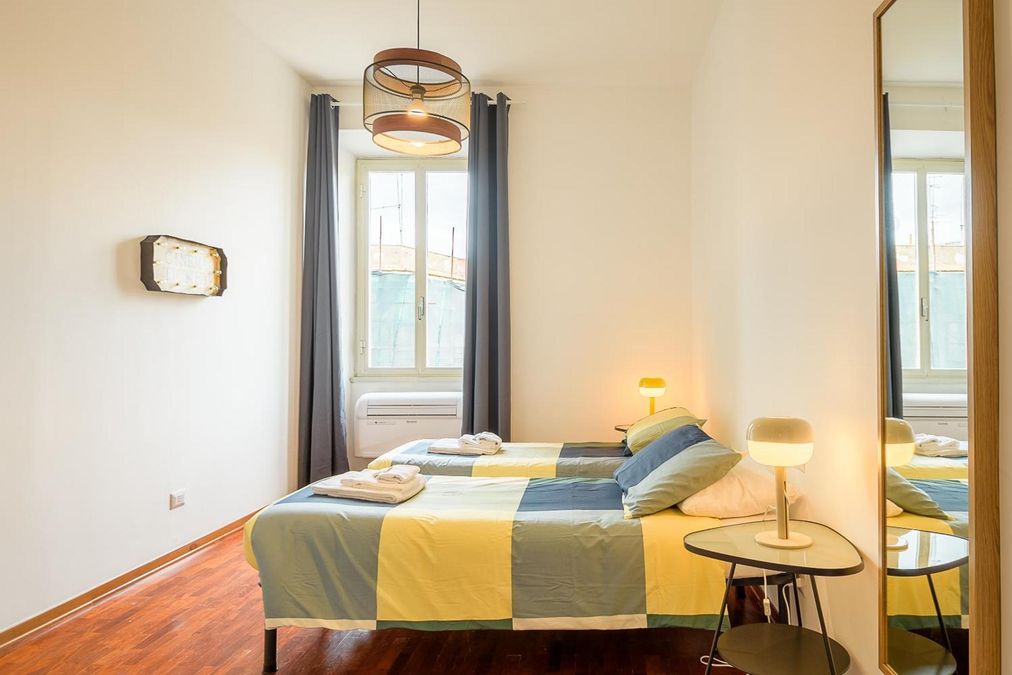 Candia Cento Vatican Museums Apartment